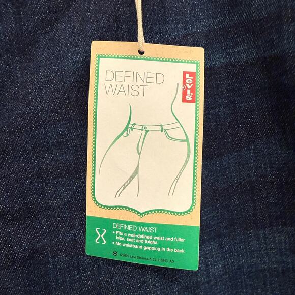 NWT Levi’s Women’s 20W 580 Defined Waist Boot Cut Jeans Dark Wash Plus Western - Picture 9 of 9